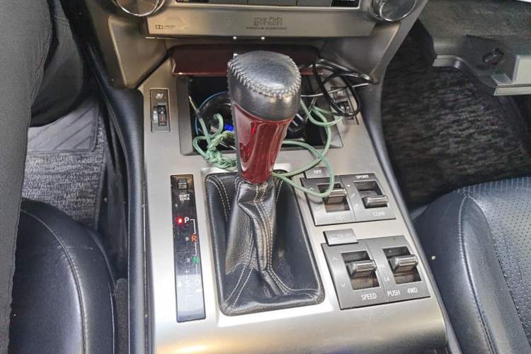 Used Lexus GX 2014 400 Prestige Edition Gear Lever