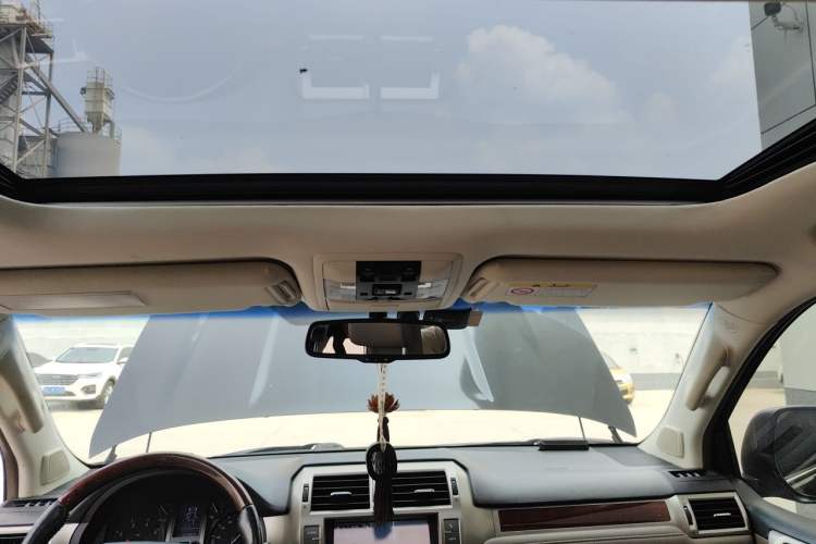 Used Lexus GX 2014 400 Deluxe Edition Headliner