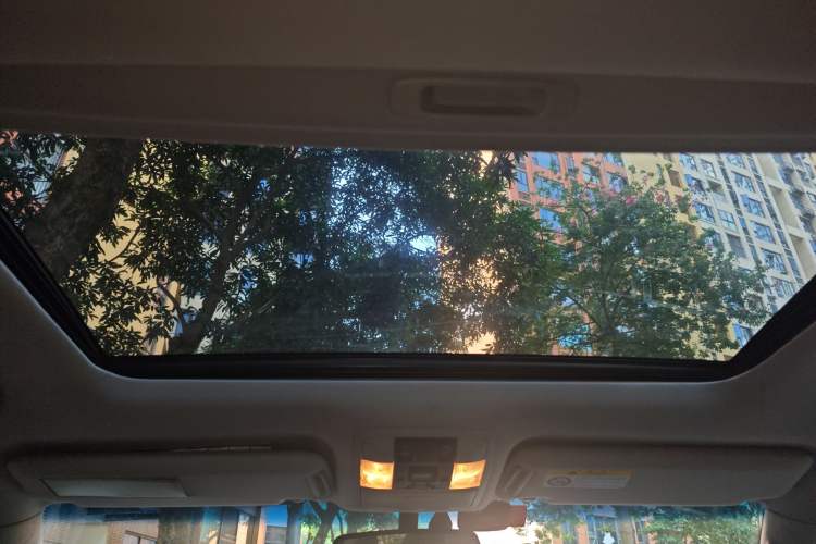 Used Lexus GX 2014 400 Prestige Edition Headliner