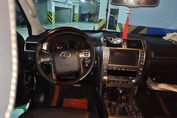 Used Lexus GX 2014 400 Deluxe Edition Headliner