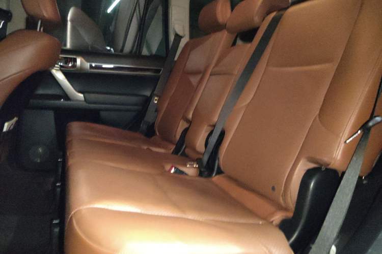Used Lexus GX 2014 400 Prestige Edition Left Rear Seat