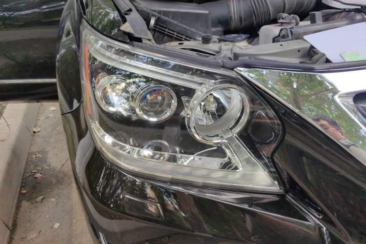 Used Lexus GX 2014 400 Luxury Edition Right Front Headlight