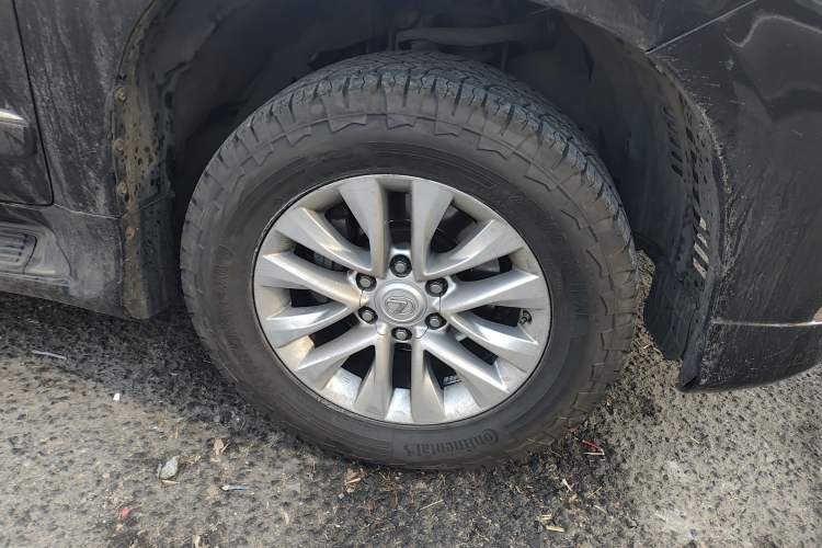 Used Lexus GX 2014 400 Luxury Edition Right Front Wheel Hub