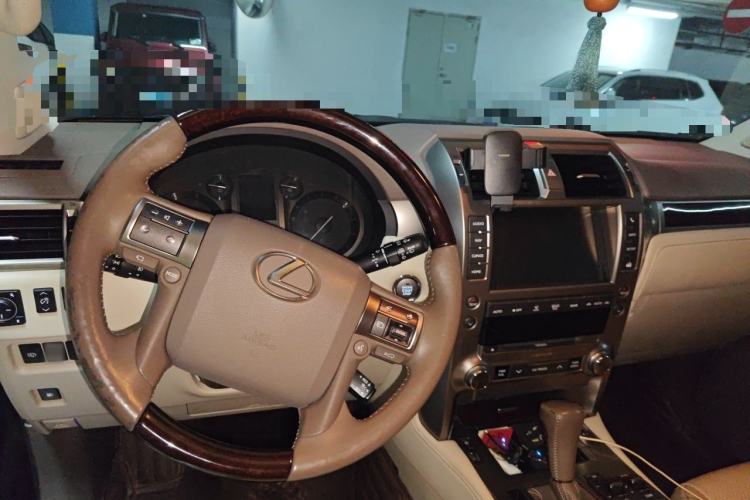 Used Lexus GX 2014 400 Prestige Edition Steering Wheel