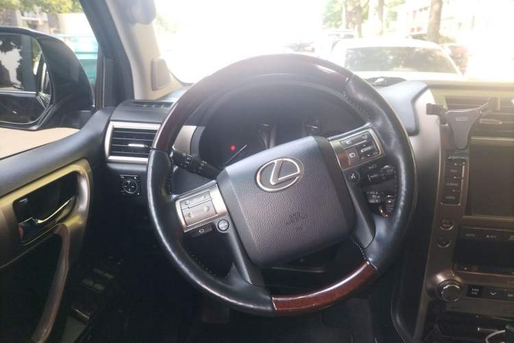 Used Lexus GX 2014 400 Prestige Edition Steering Wheel