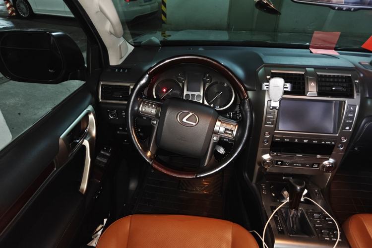 Used Lexus GX 2014 400 Prestige Edition Steering Wheel