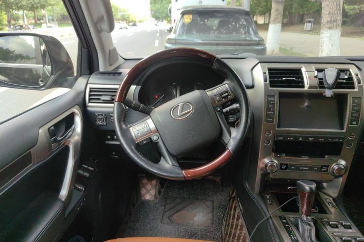 Used Lexus GX 2014 400 Luxury Edition Steering Wheel
