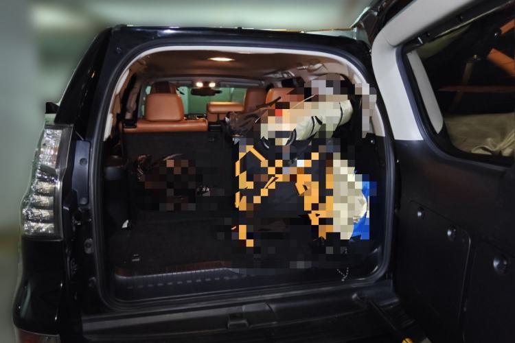 Used Lexus GX 2014 400 Prestige Edition Trunk
