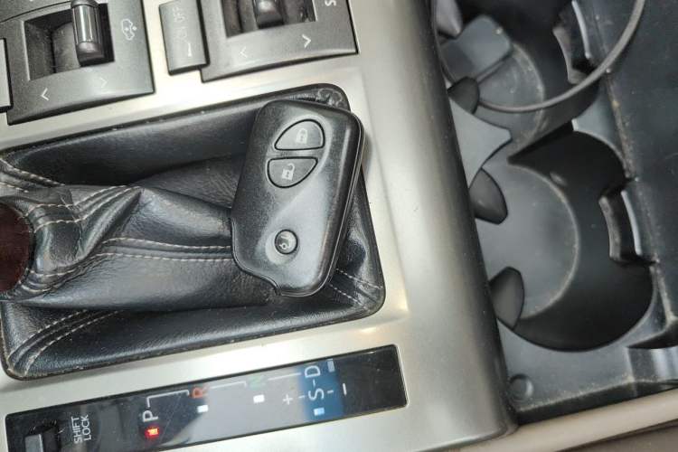 Used Lexus GX 2014 400 Deluxe Edition Vehicle Key