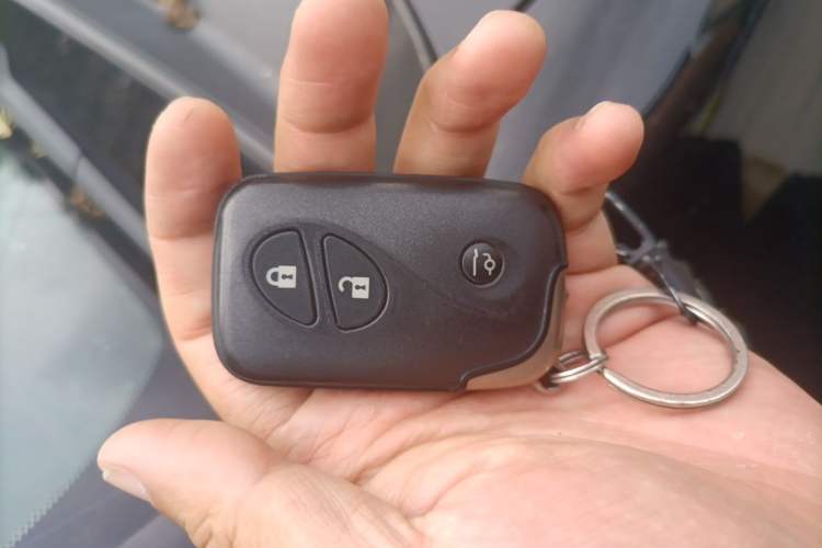 Used Lexus GX 2014 400 Luxury Edition Vehicle Key