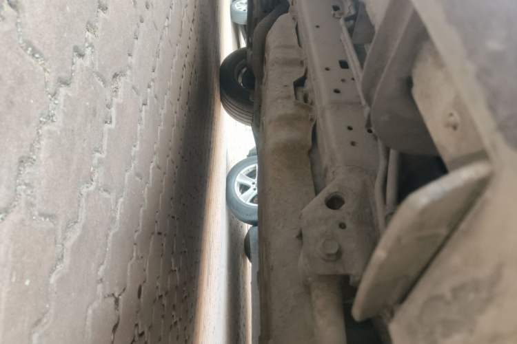 Used Lexus GX 2014 400 Prestige Edition Chassis Rear Left