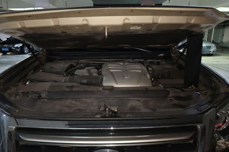 Used Lexus GX 2014 400 Prestige Edition Engine Bay