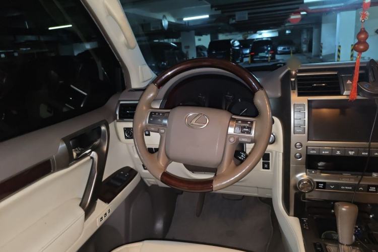 Used Lexus GX 2014 400 Prestige Edition Steering Wheel