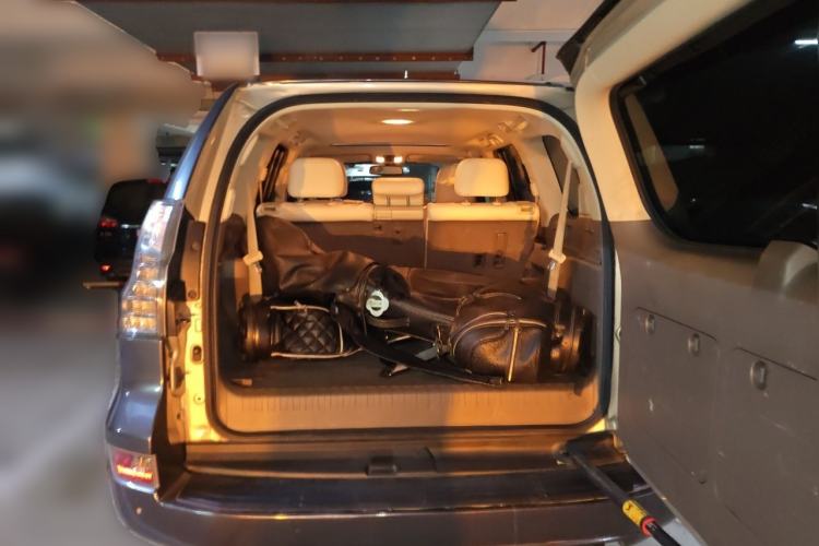Used Lexus GX 2014 400 Prestige Edition Trunk