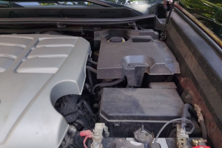 Used Lexus GX 2014 400 Luxury Edition Engine Bay Left
