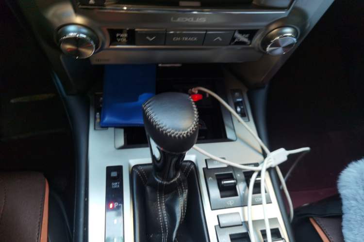 Used Lexus GX 2014 400 Luxury Edition Gear Lever
