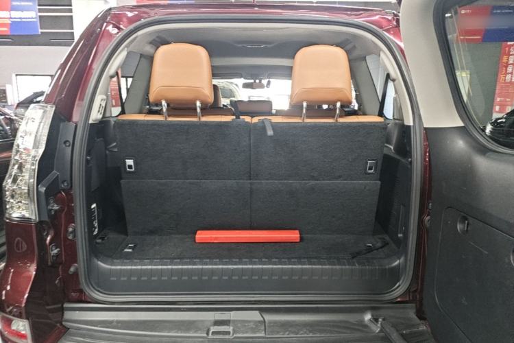 Used Lexus GX 2014 400 Luxury Edition Trunk