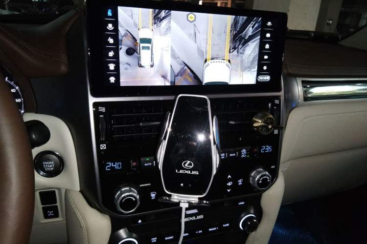Used Lexus GX 2014 400 Luxury Edition Audio And AC Panel