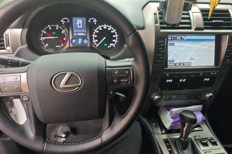 Used Lexus GX 2014 400 Luxury Edition Audio And AC Panel