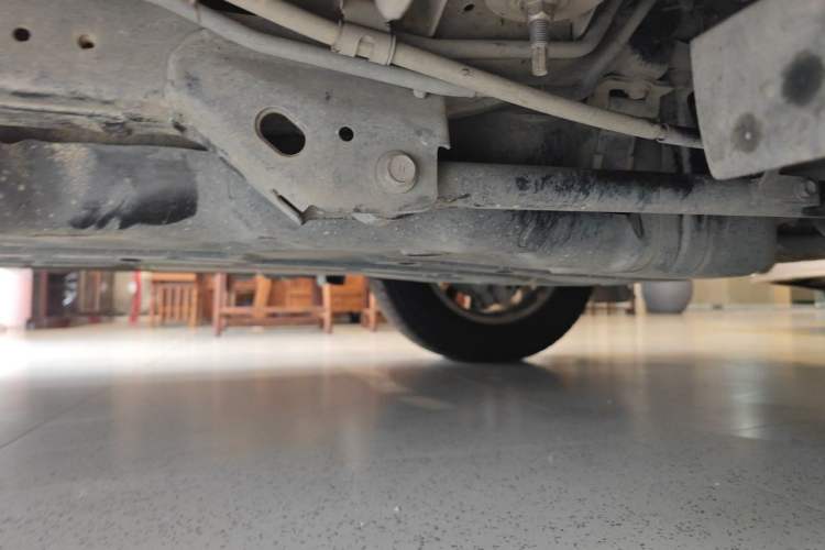 Used Lexus GX 2014 400 Deluxe Edition Chassis Rear Left