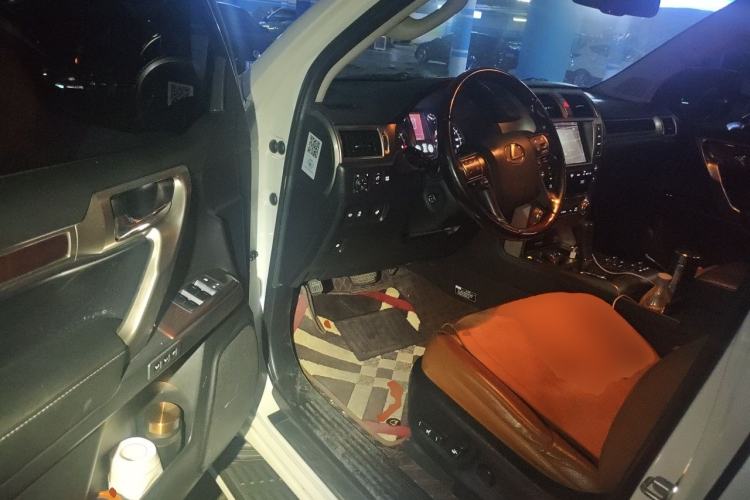 Used Lexus GX 2014 400 Prestige Edition Driver Seat
