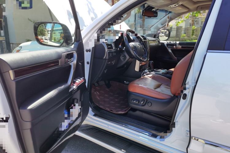 Used Lexus GX 2014 400 Prestige Edition Driver Seat