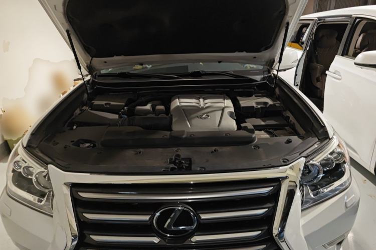 Used Lexus GX 2014 400 Deluxe Edition Engine Bay