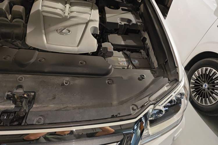 Used Lexus GX 2014 400 Deluxe Edition Engine Bay Left