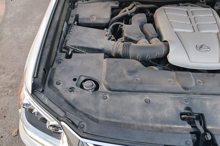 Used Lexus GX 2014 400 Prestige Edition Engine Bay Right