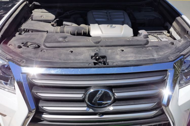 Used Lexus GX 2014 400 Prestige Edition Engine Bay