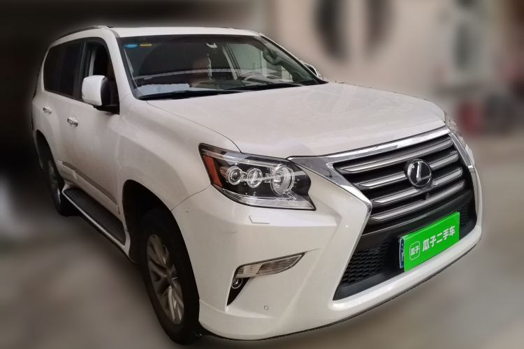 Used Lexus GX 2014 400 Luxury Edition Front Right 45 Deg