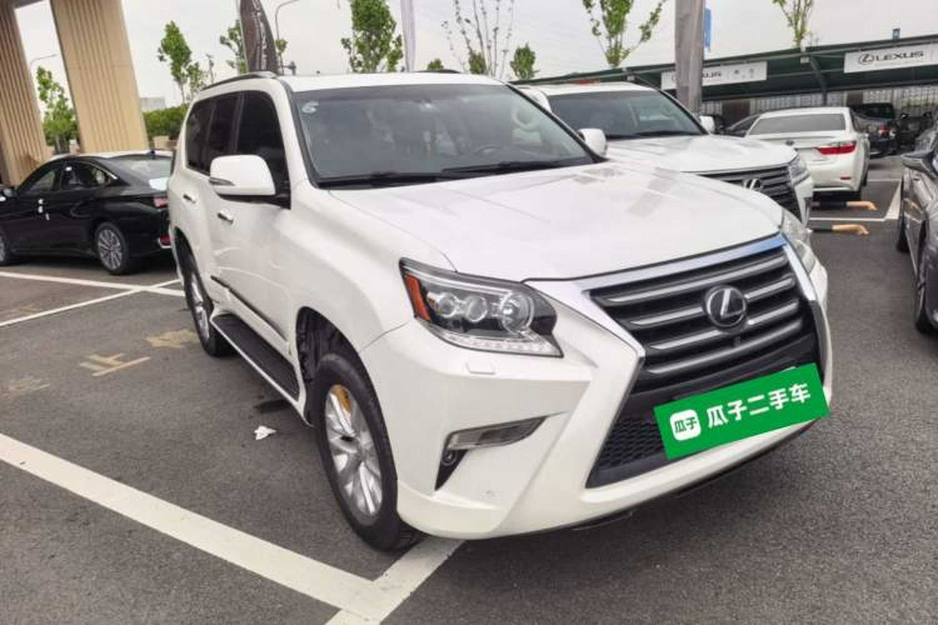 Used Lexus GX 2014 400 Prestige Edition Front Right 45 Deg