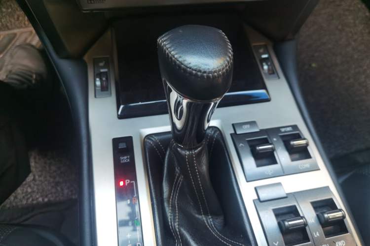 Used Lexus GX 2014 400 Luxury Edition Gear Lever
