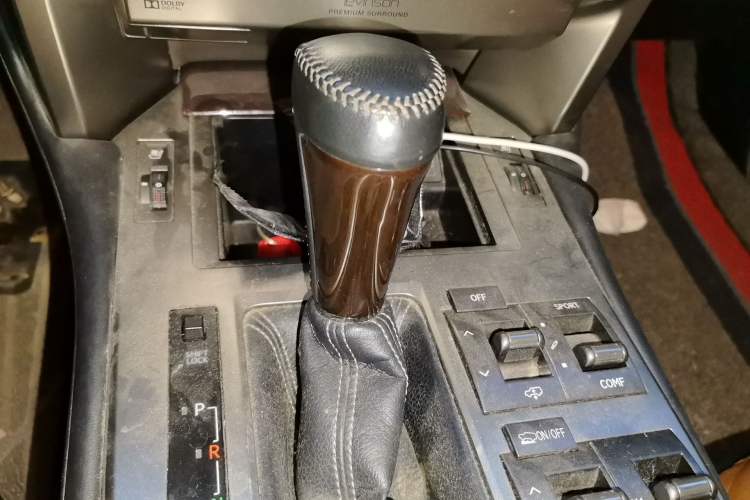 Used Lexus GX 2014 400 Luxury Edition Gear Lever