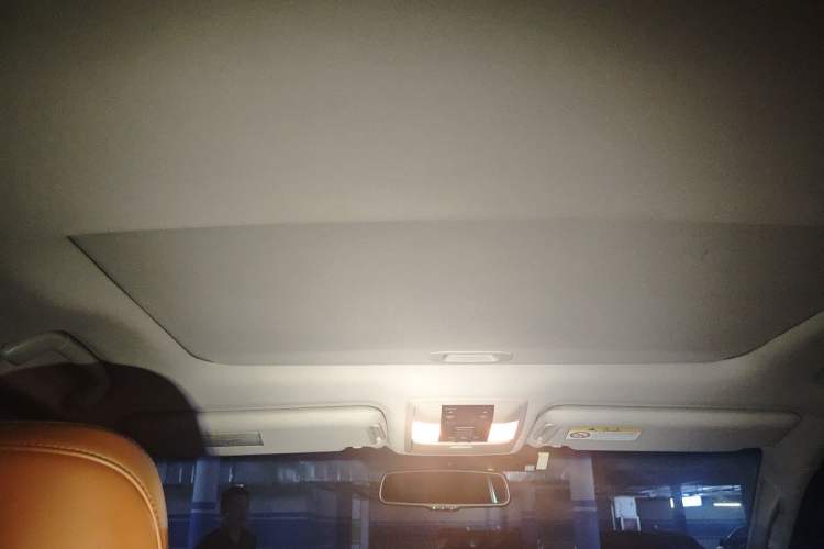 Used Lexus GX 2014 400 Prestige Edition Headliner