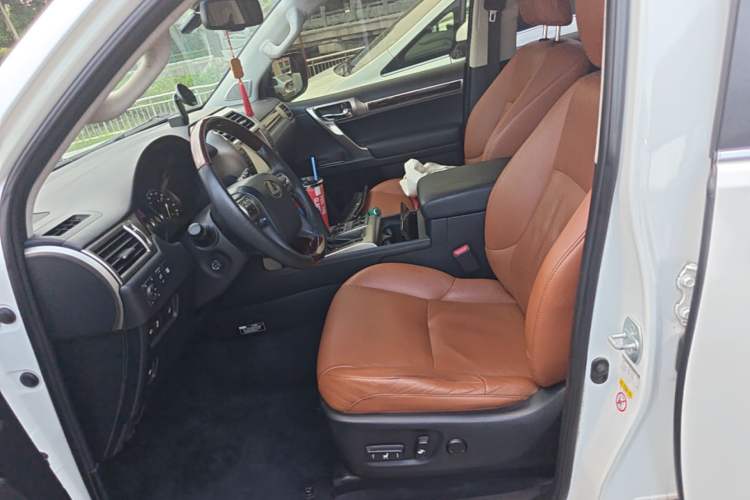 Used Lexus GX 2014 400 Prestige Edition Left Front Seat