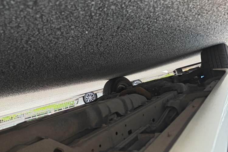 Used Lexus GX 2014 400 Prestige Edition Left Side Sill