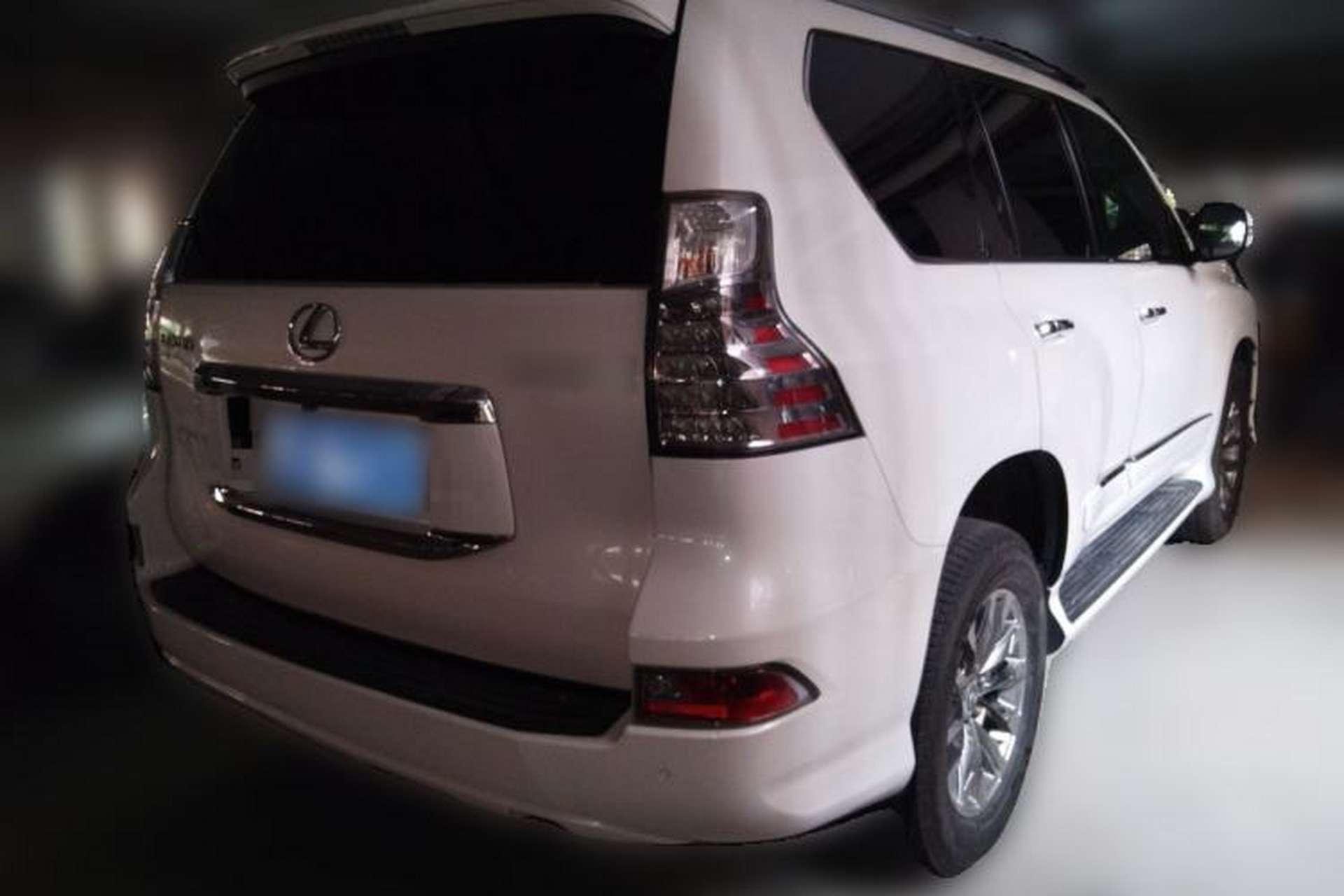 Used Lexus GX 2014 400 Luxury Edition Rear Right 45 Deg