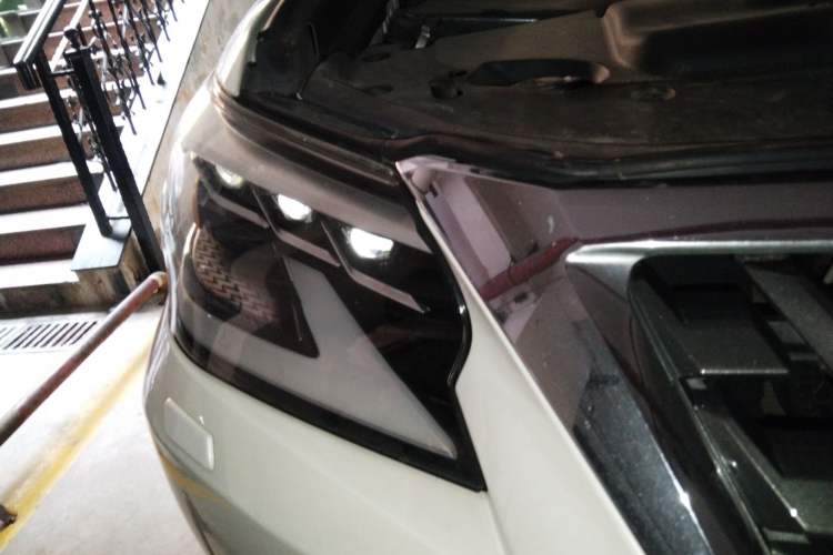 Used Lexus GX 2014 400 Luxury Edition Right Front Headlight
