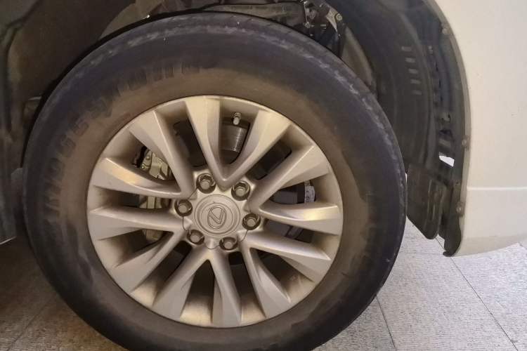 Used Lexus GX 2014 400 Luxury Edition Right Front Wheel Hub