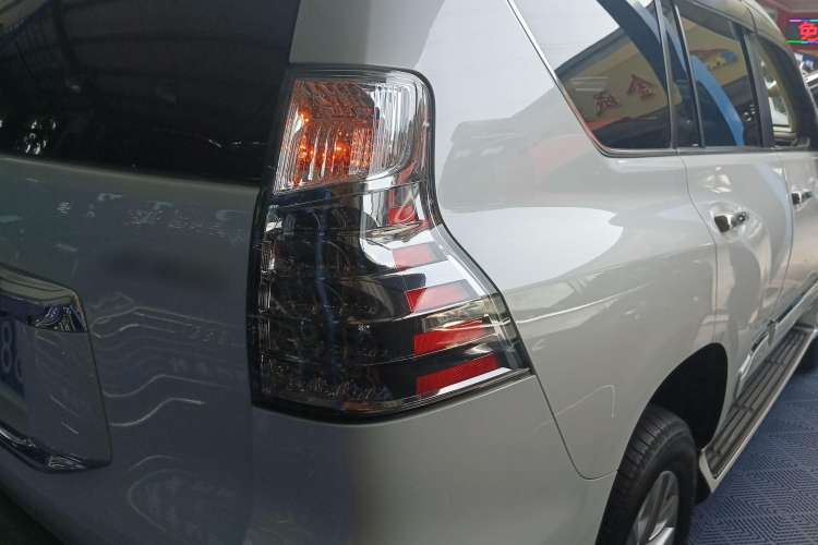 Used Lexus GX 2014 400 Prestige Edition Right Rear Taillight