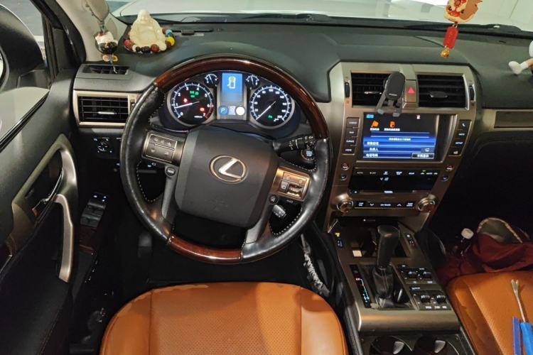 Used Lexus GX 2014 400 Deluxe Edition Steering Wheel