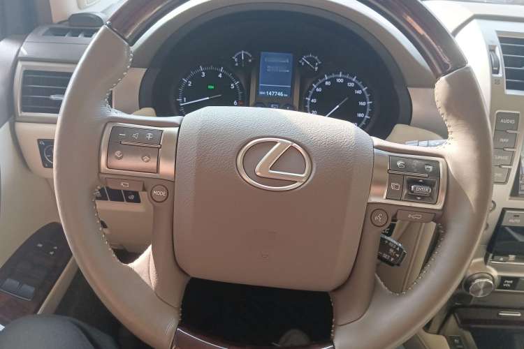 Used Lexus GX 2014 400 Prestige Edition Steering Wheel