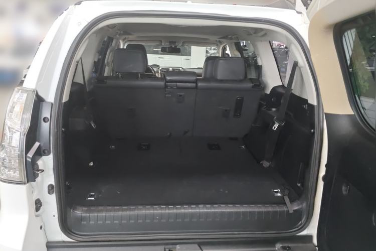 Used Lexus GX 2014 400 Luxury Edition Trunk