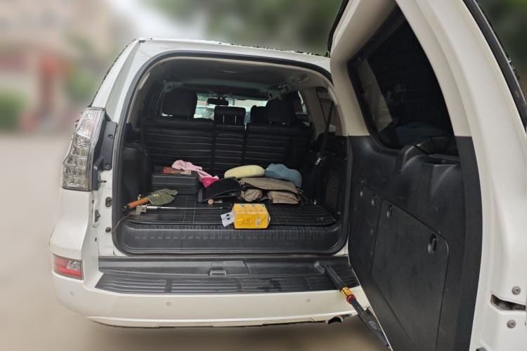 Used Lexus GX 2014 400 Luxury Edition Trunk