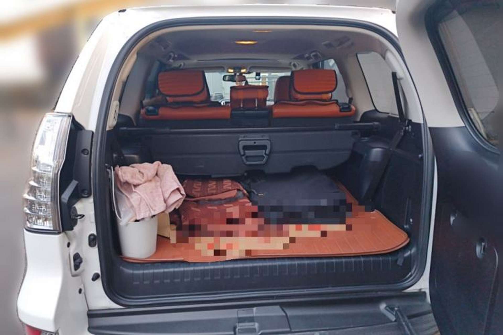 Used Lexus GX 2014 400 Prestige Edition Trunk