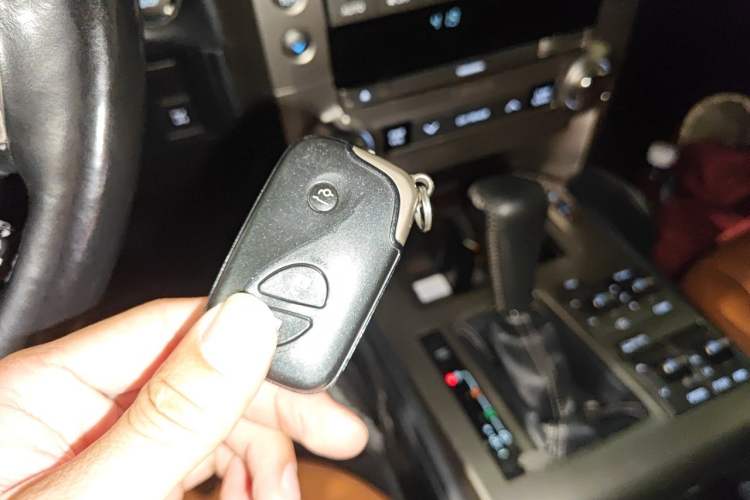 Used Lexus GX 2014 400 Deluxe Edition Vehicle Key