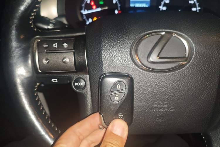 Used Lexus GX 2014 400 Prestige Edition Vehicle Key