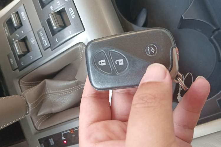 Used Lexus GX 2014 400 Prestige Edition Vehicle Key