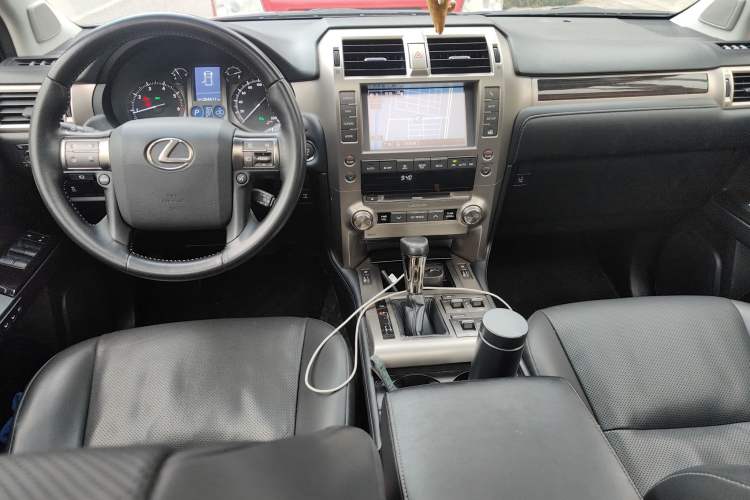 Used Lexus GX 2015 400 Luxury Edition Center Console